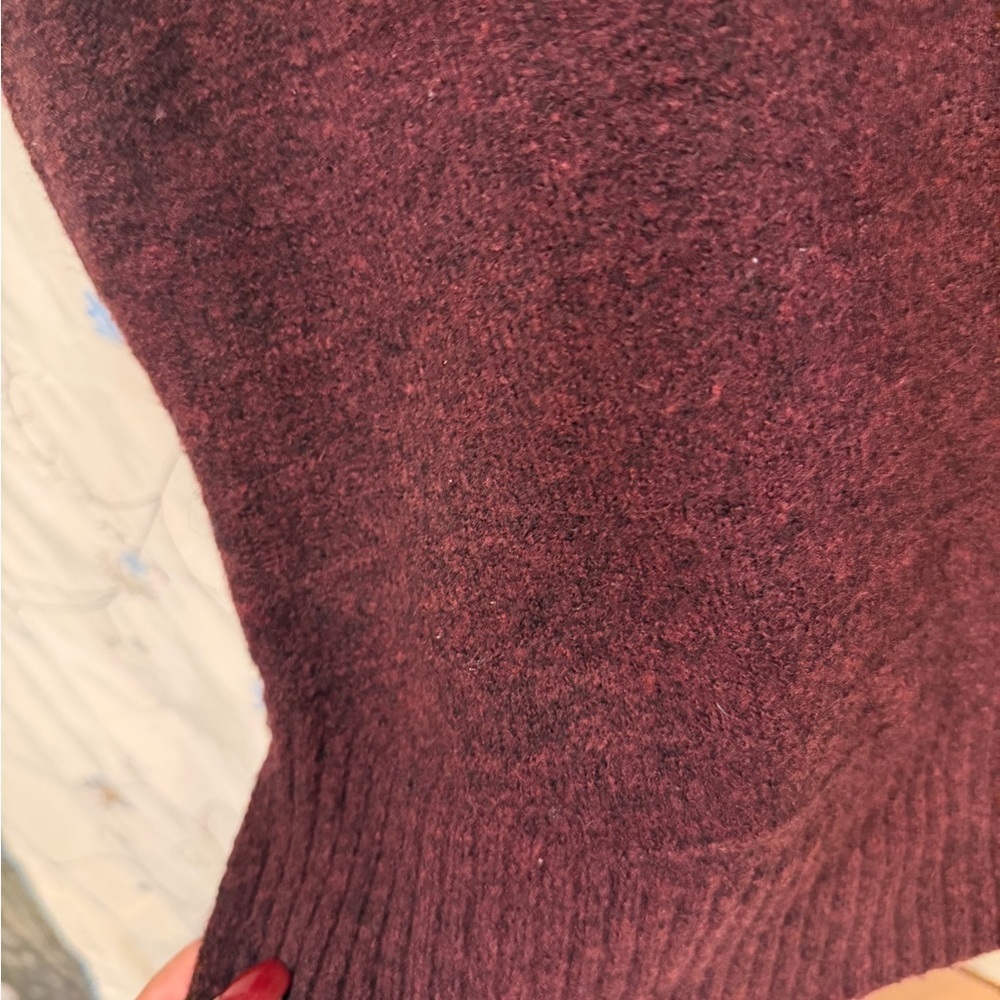 Old Navy Women's Maroon Cowl Neck Sweater - Picture 7 of 9
